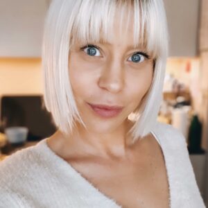 323054588_927576498618712_2371771552367986874_n-300x300